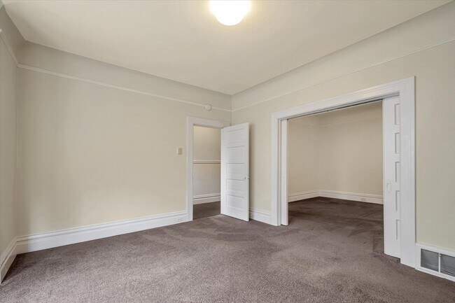 Building Photo - 3841 26th St