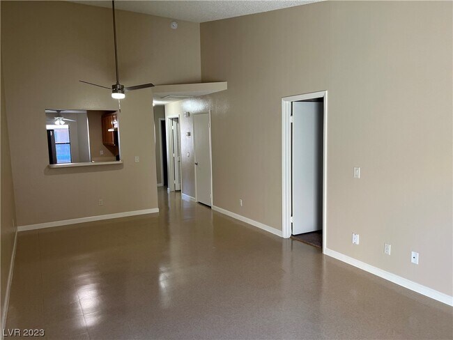 Building Photo - 225 Yardarm Way