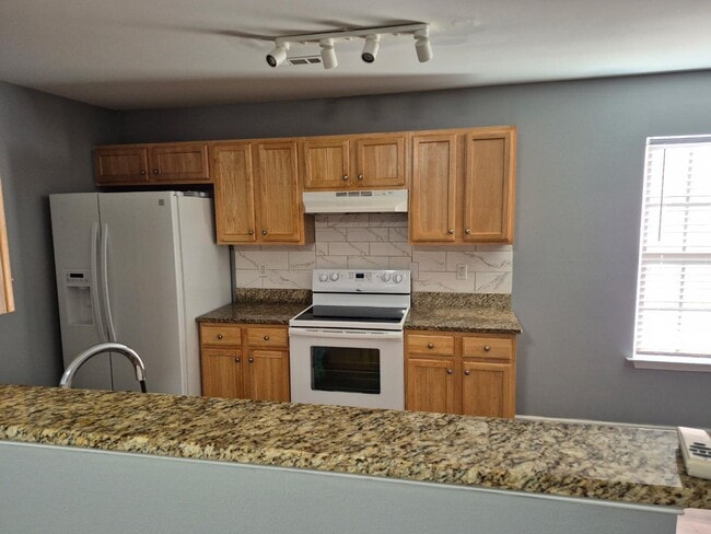 Photo - 1057 Dale Ave House