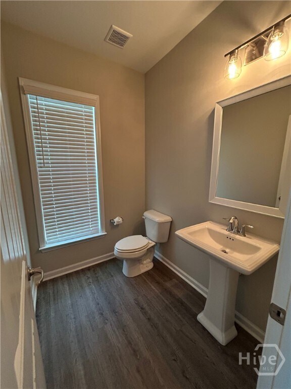 Building Photo - 223 Sonoma Dr