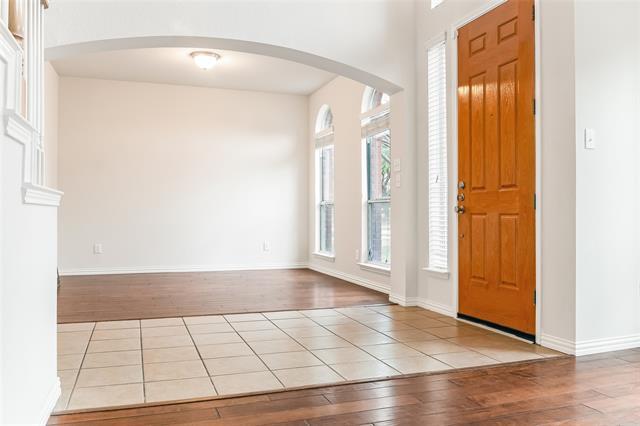 Foto del edificio - 11668 La Grange Dr