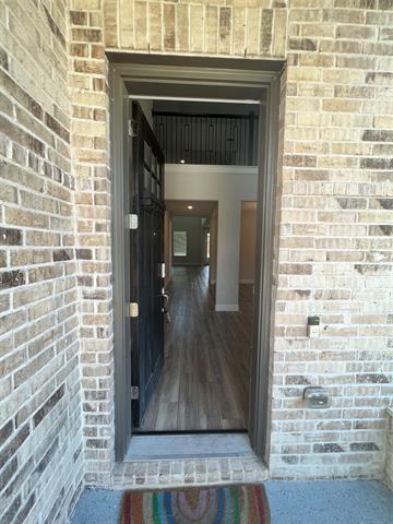 Building Photo - 1624 Bluebonnet Ln