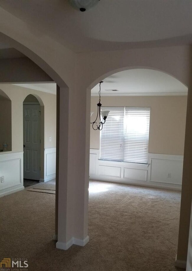 Building Photo - 2441 Capella Cir SW