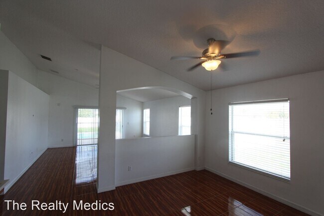 Foto del edificio - 3 br, 2 bath House - 1 Catalina Ct