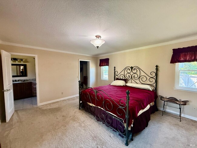 Building Photo - 976 Slate Dr