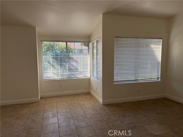 Building Photo - 723 Ford St