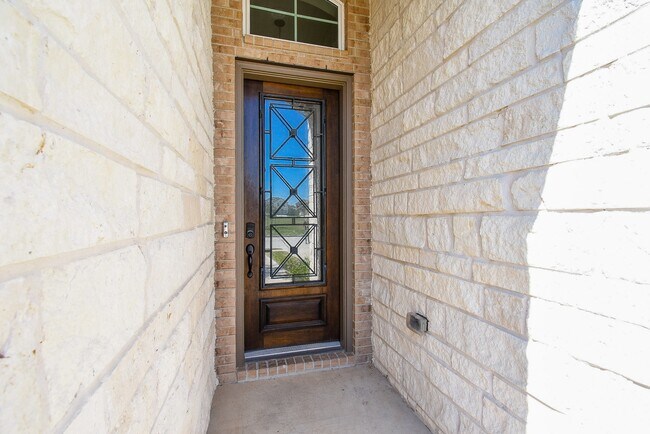 Foto del edificio - 2008 Harrow Oak Ln