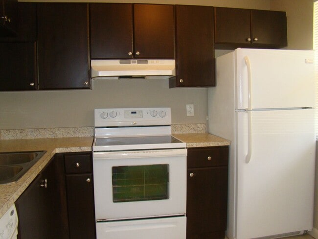 Building Photo - Limited-Time Leasing Offer – Inquire Today!!