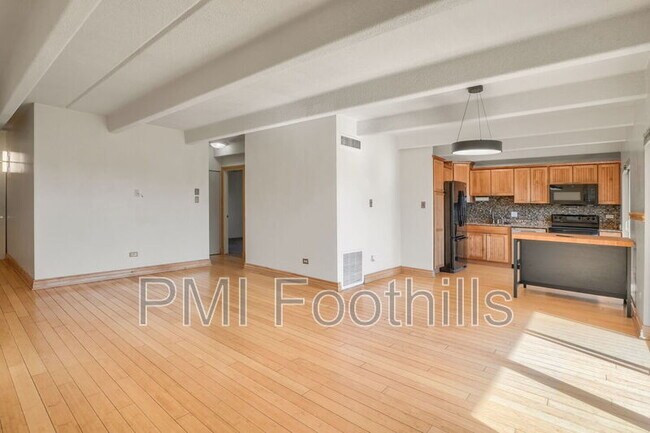 Foto del edificio - 1441 N Humboldt St