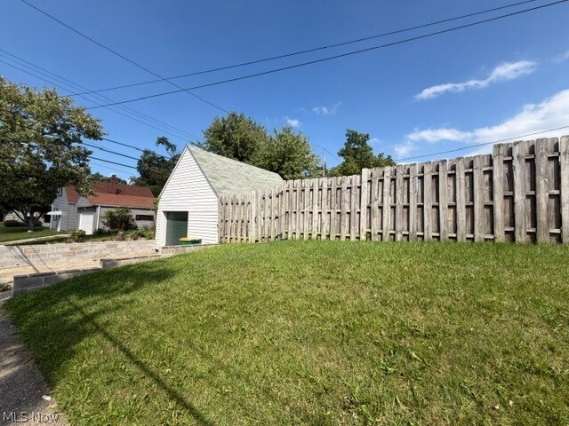 Foto del edificio - 20701 Watson Rd