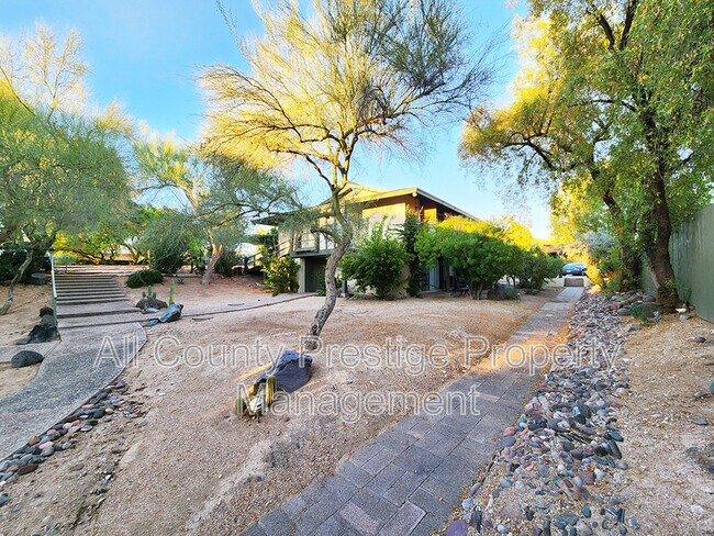 Foto del edificio - 37616 N Tranquil Trail