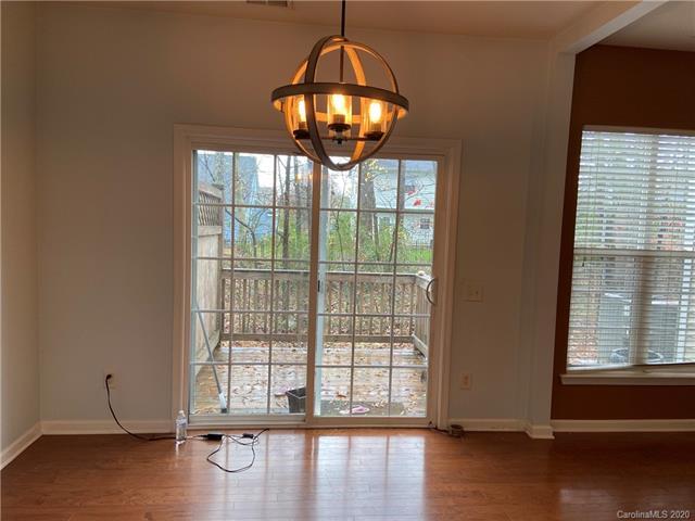 Building Photo - 10310 Blakeney Preserve Dr