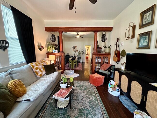 Foto del edificio - 4139 Iberville St