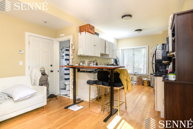 Foto del edificio - 208 Harvard St