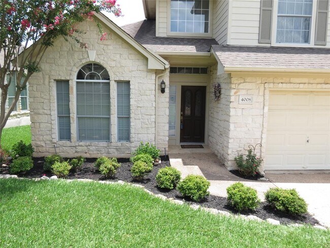 Building Photo - 4008 Sable Oaks Dr