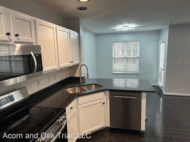 Building Photo - 2 br, 3 bath House - 5101 Bartholomews Lane