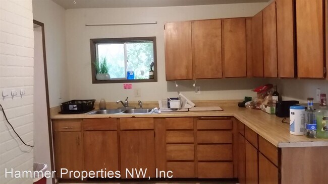Foto del edificio - 7 br, 3.5 bath House - 1330 Grant Street
