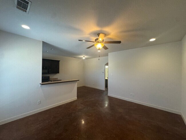 Foto del edificio - COMING SOON! Brock ISD - Lawncare Included