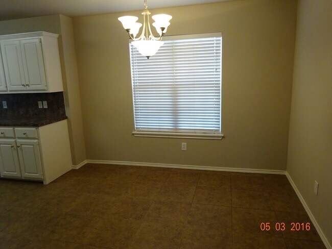 Foto del edificio - House Located Near Frenship Schools & Close Access to 82nd & Marsha Sharp Fwy!