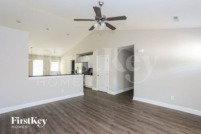 Building Photo - 2035 Samantha Dr