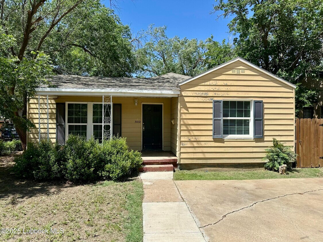 Foto principal - 3012 22nd St