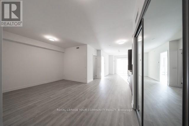 Photo du bâtiment - 65 Broadway Ave