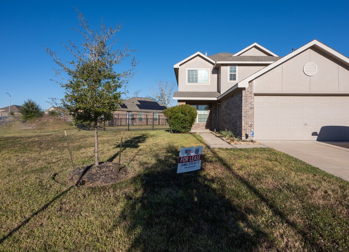 Foto principal - 5403 Rosser Ruby Way