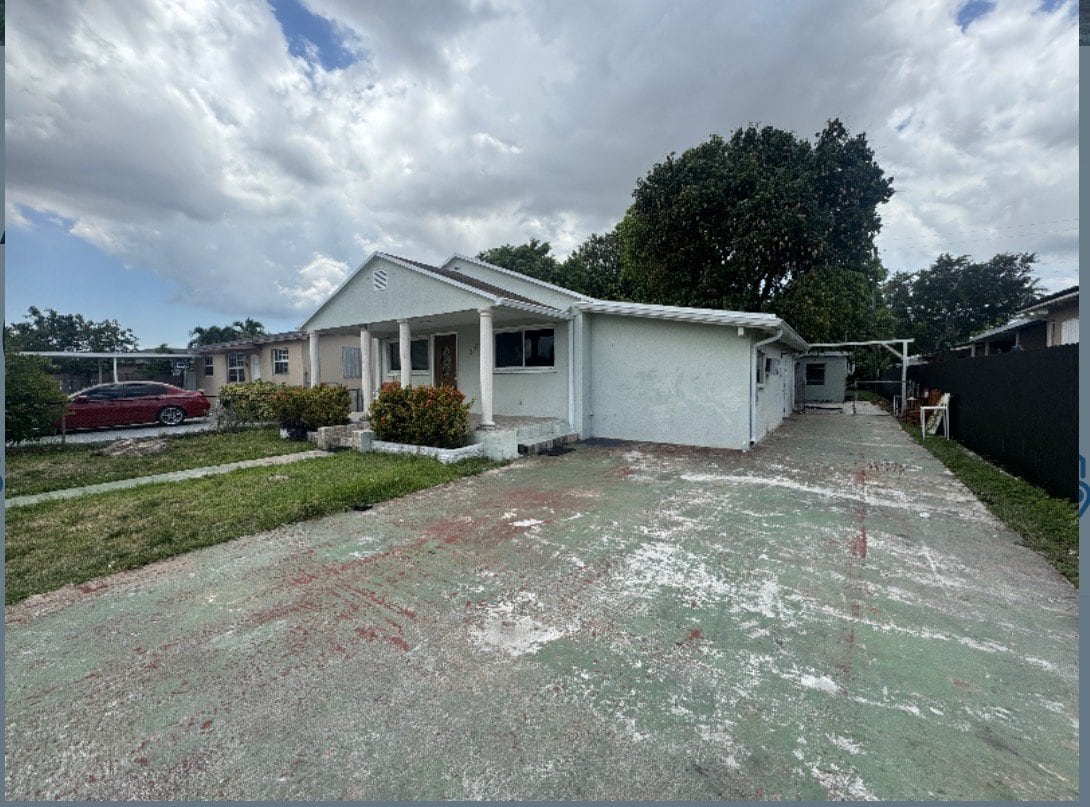 Photo - 258 E 12th St (Hialeah, FL)