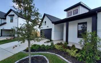 Building Photo - 29619 Smokey Bourbon Ln