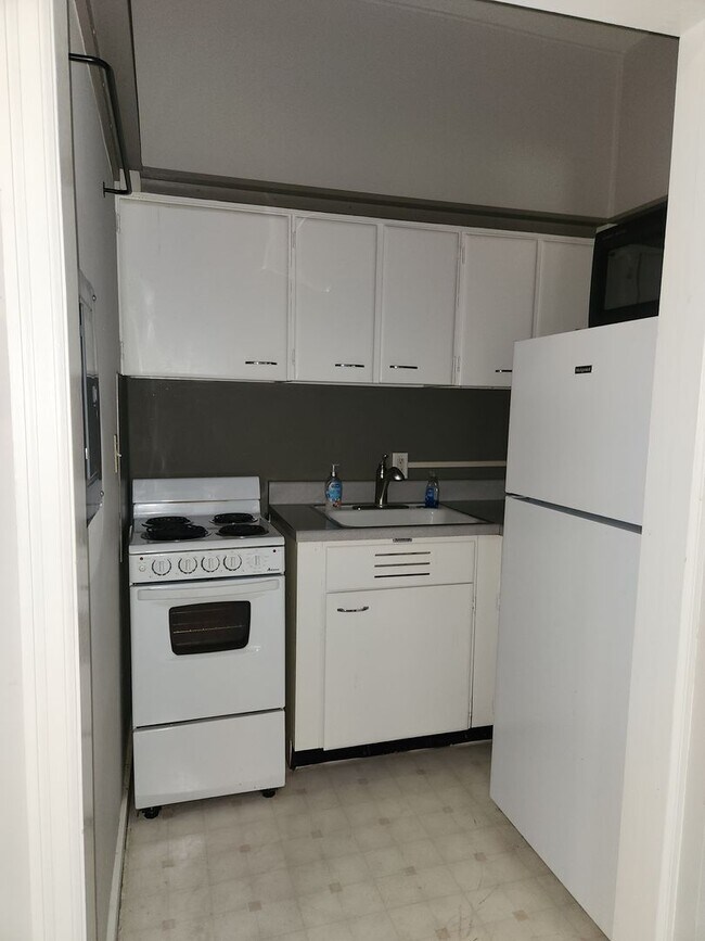 Building Photo - Downtown 1 bedroom