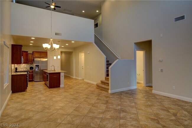 Foto del edificio - 5748 Shadow Bend Dr