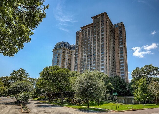 Foto del edificio - 3525 Turtle Creek Blvd