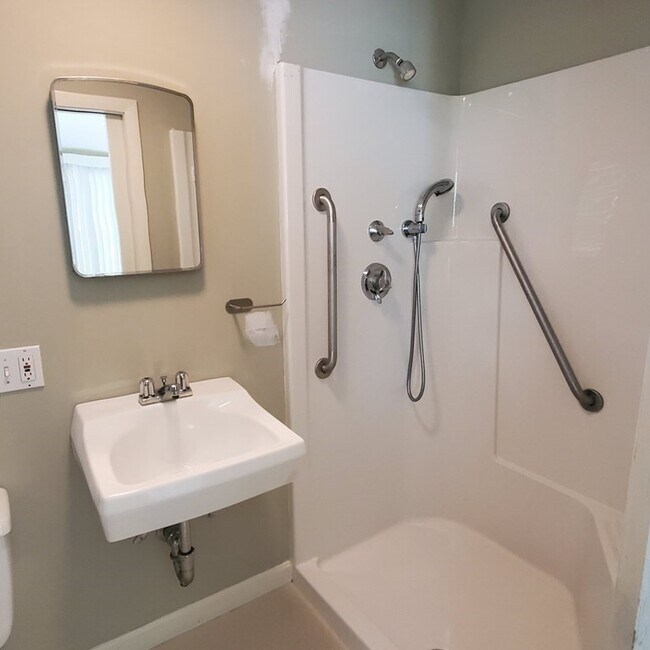 9 Nickerson Rd, Bedford, MA 01730 House Rental in Bedford, MA