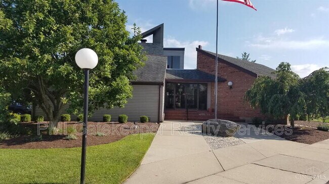 Foto del edificio - 6646 Hearne Rd