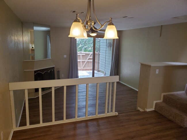 Nice breakfast nook and living area - 7122 Wood Hollow Dr