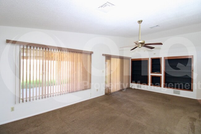 Building Photo - 4026 W Avenida Del Sol