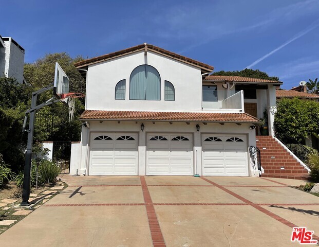 Building Photo - 24743 Vantage Point Terrace