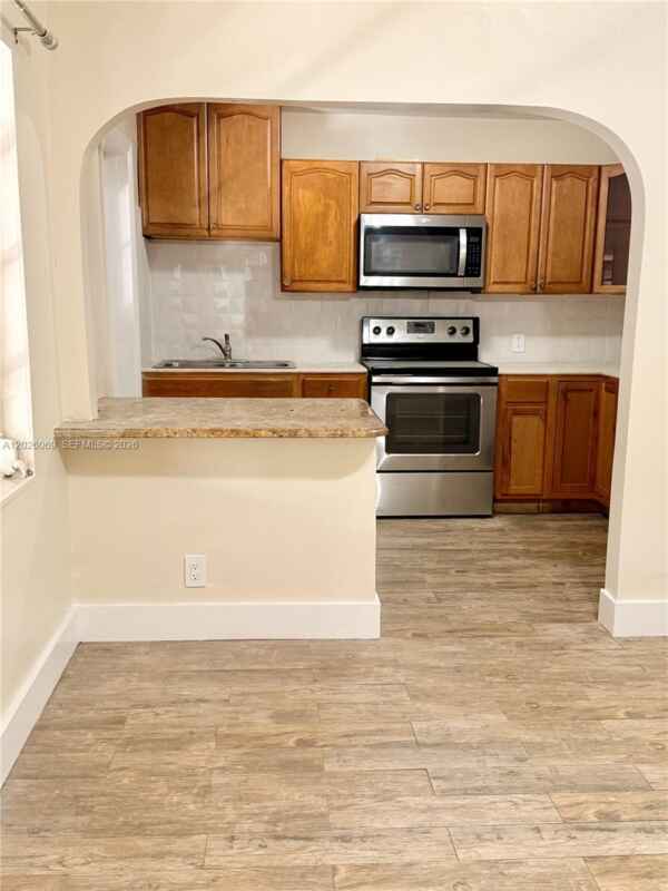 Foto del edificio - 1251 NW 29th Terrace