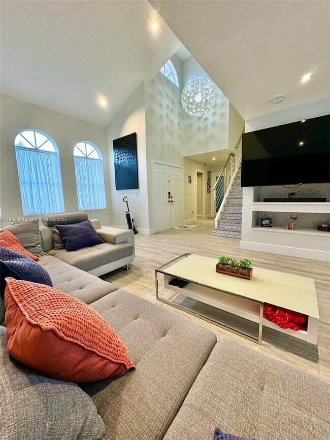 Foto del edificio - 8224 SW 163rd Ct