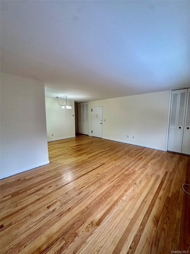 Building Photo - 174 N Middletown Rd