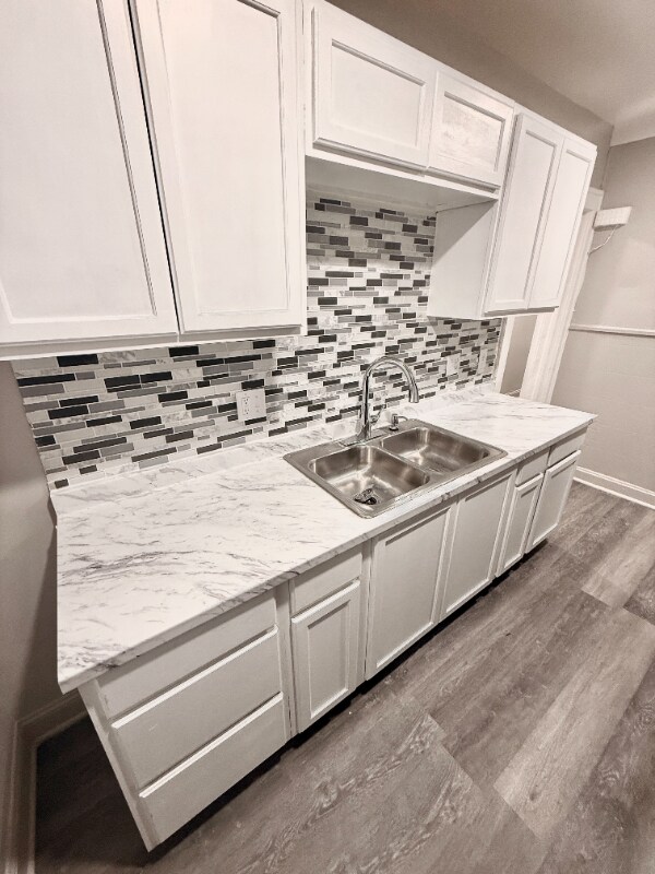 Foto del edificio - 4431 The Paseo