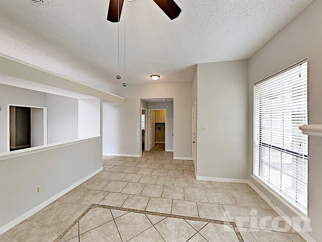 Building Photo - 6623 Mountain Cedar Ln