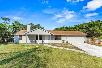 Building Photo - 18055 Sycamore Dr W