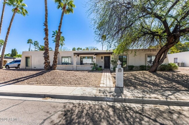 Photo - 11051 N 44th Ct House