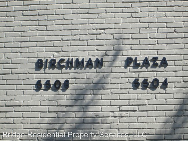Building Photo - 5504 Birchman Ave