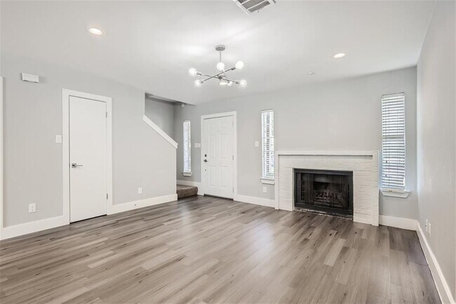 Building Photo - 1830 River Crossing Cir
