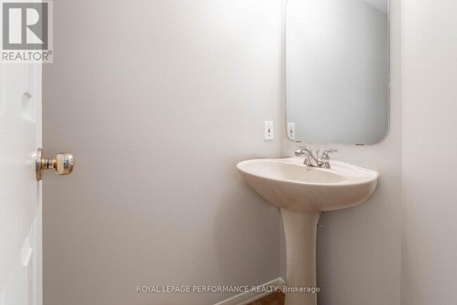 Photo du bâtiment - 47 Steel St