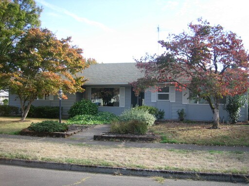 Primary Photo - 440 Wilshire Dr N