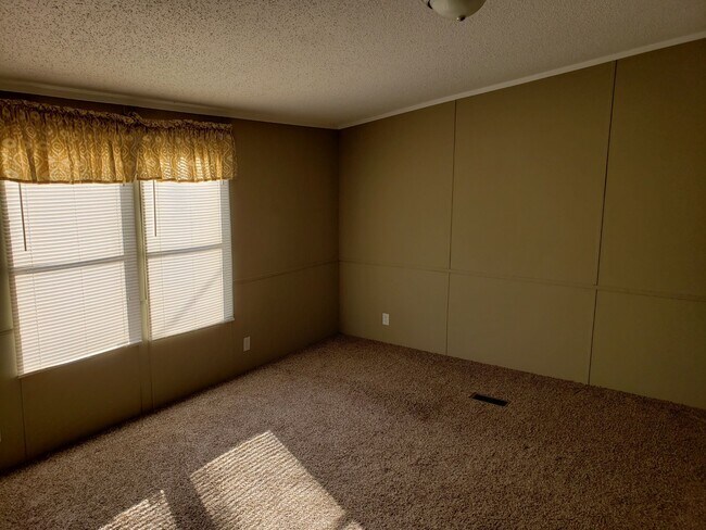 Building Photo - 110 Pryor-Cobb Rd