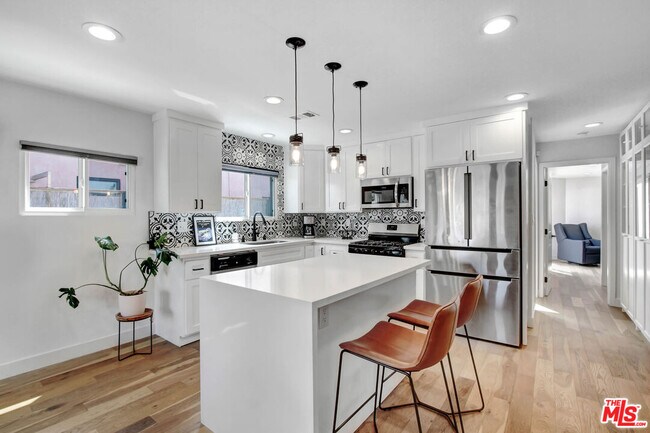 Foto del edificio - 5326 Westhaven St